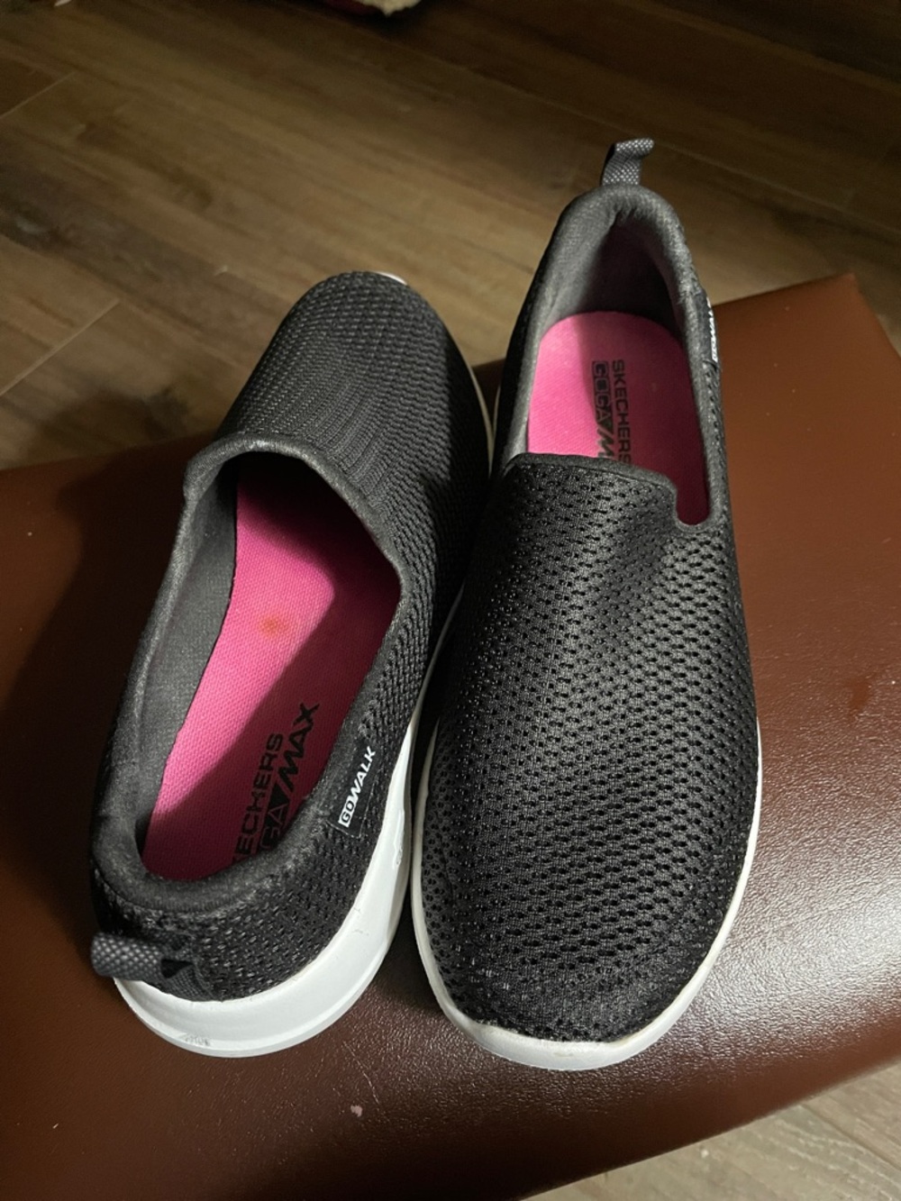 Skechers Women's Go Walk Joy Slip-On Sneaker 7.5